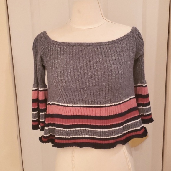 Lovers and Friends Skye Off the Shoulder Top - Picture 2 of 5